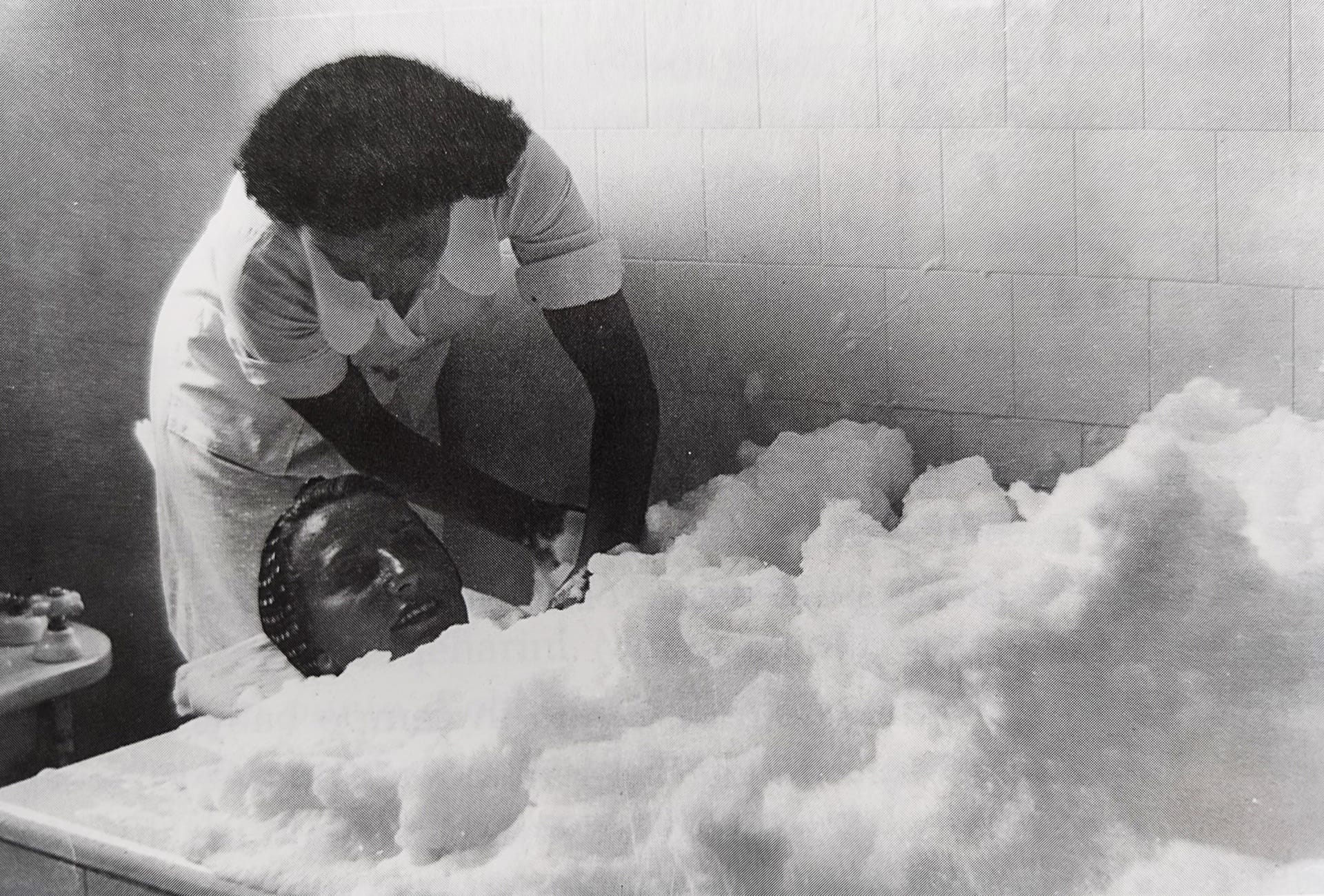 Una sabbiatura alle Terme Marine nel 1933